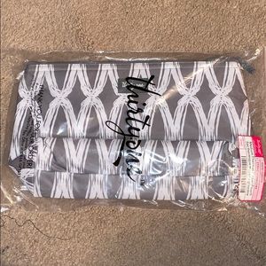 Thirty One Thermal Zipper Pouch